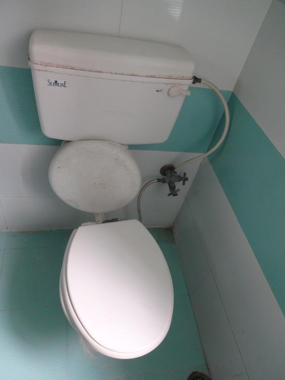 Ajatsatru Hotel Gaya Phòng bức ảnh